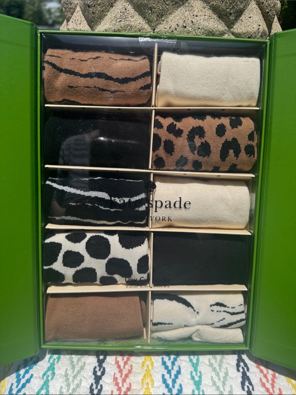Kate Spade Gift Box of 10 Women’s Socks - Picture 5 of 6